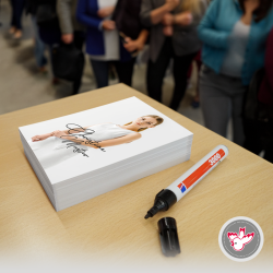 Autogrammkarte, Selina Witzig, Witzig Druck AG, drucken, Unterschrift, Berühmt, action